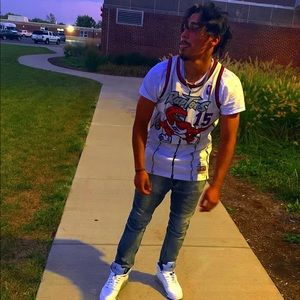 Meet your Posher, Damien